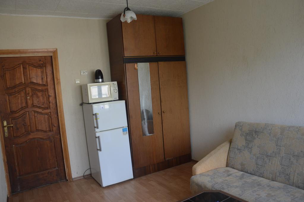 Chernobyl Type Rooms In A Block Flat House Šiauliai Extérieur photo