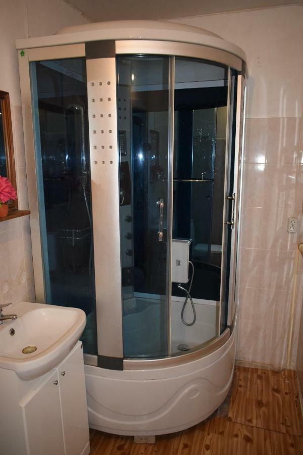 Chernobyl Type Rooms In A Block Flat House Šiauliai Extérieur photo